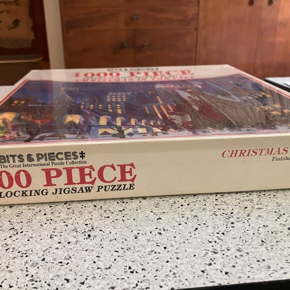 Bits &Pieces "Christmas in the City" 1000-Piece sealed Jigsaw Puzzle (23"x29") - Picture 2 of 4